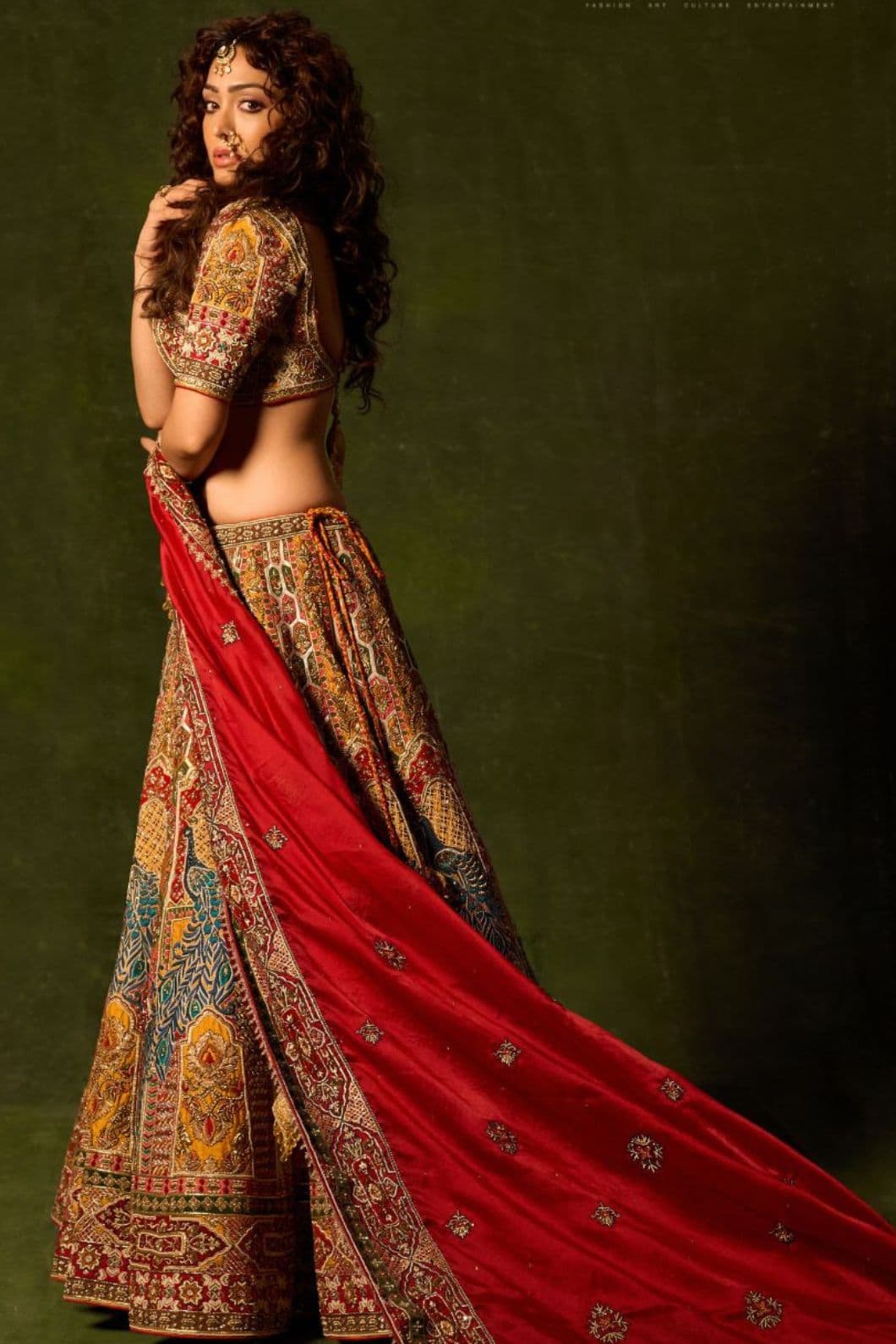 Celebrity wearing Raagwaas